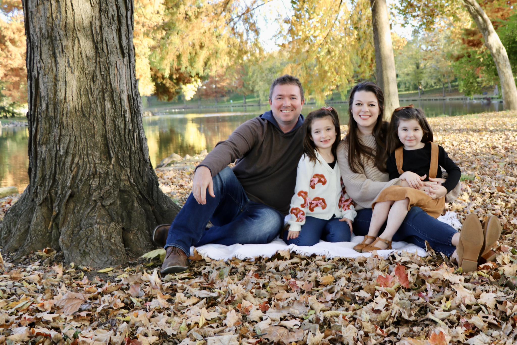 Devin & Morgan Frost photo