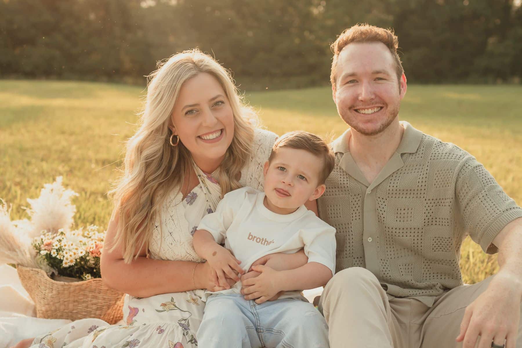 Brandon & Mikaela George photo